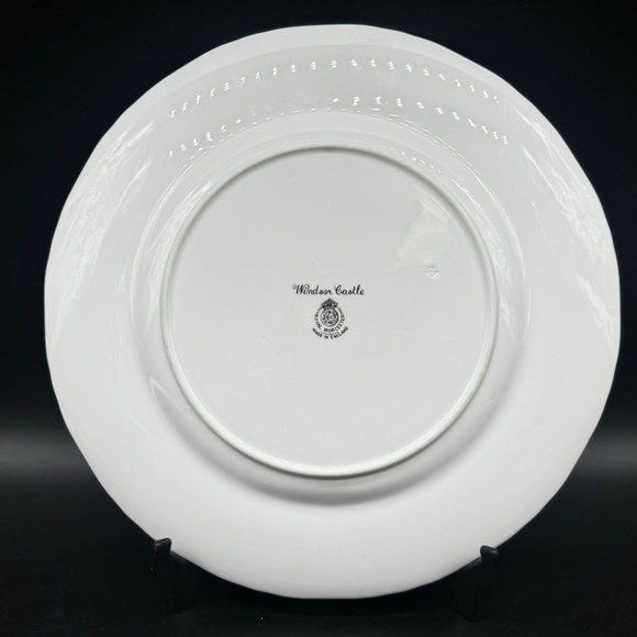 Royal Worcester Large Windsor Castle Sketch Decorative Plate Bone China England - Picture 3 of 5